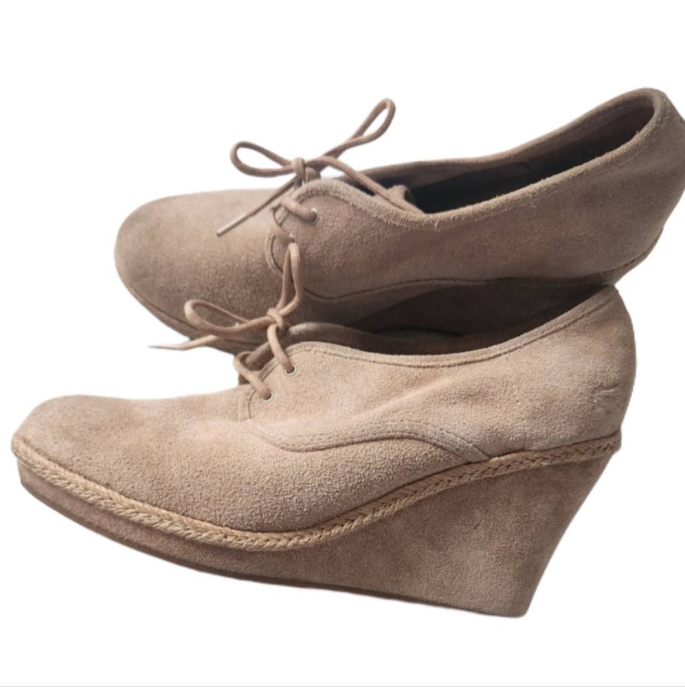 Lacoste Wedge 7.5‎ Suede Guc